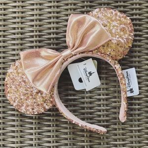 Rose Gold Minnie Ears